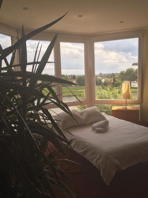 Bed and Breakfast Okay House Краков Номер фото